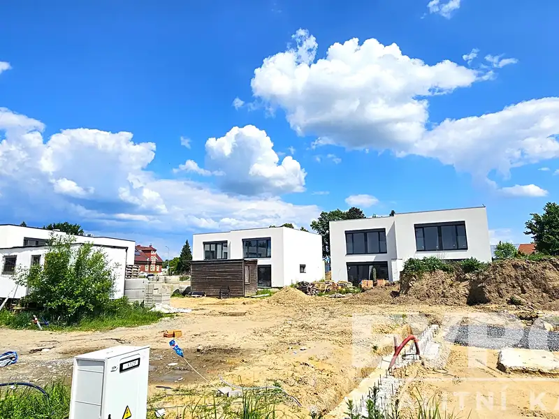 Prodej rodinného domu 121 m², pozemek 227 m², Sezemice – náhled fotky 3
