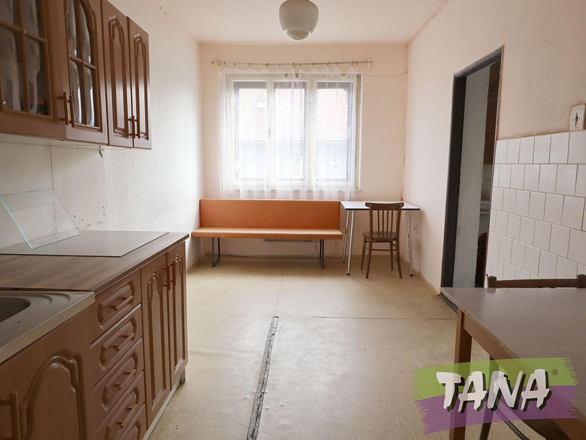 Prodej rodinného domu 339 m², pozemek 3919 m² – fotografie 4