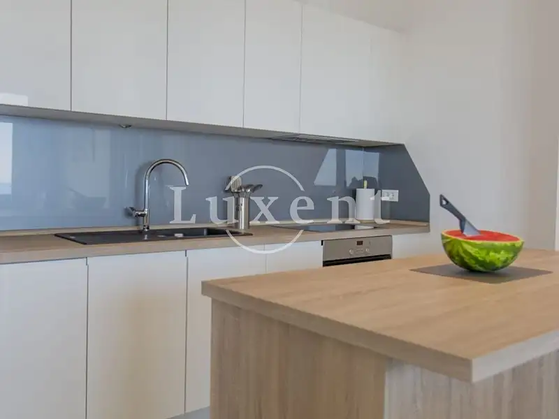 Prodej vily 350 m², pozemek 400 m², Makarska – náhled fotky 3