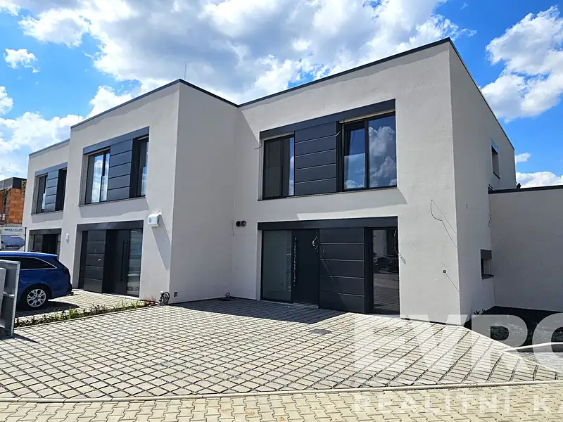 Prodej rodinného domu 121 m², pozemek 227 m², Družstevní, Sezemice, okres Pardubice