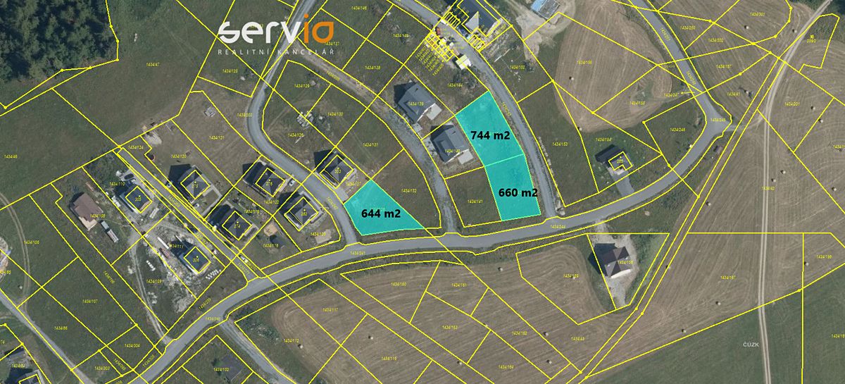 Prodej stavebního pozemku 2048 m² – fotografie 3