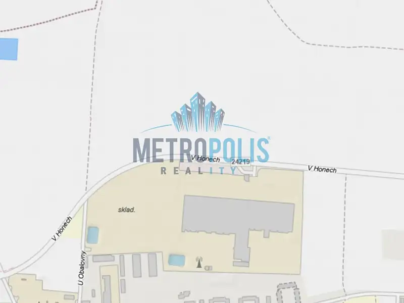 Prodej pole 10099 m², Klecany – náhled fotky 3