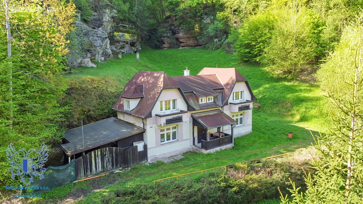 Prodej ubytovacího zařízení 232 m², Kokořínský Důl
