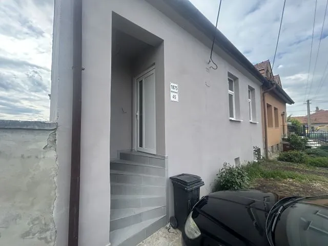 Prodej rodinného domu 85 m², pozemek 234 m²