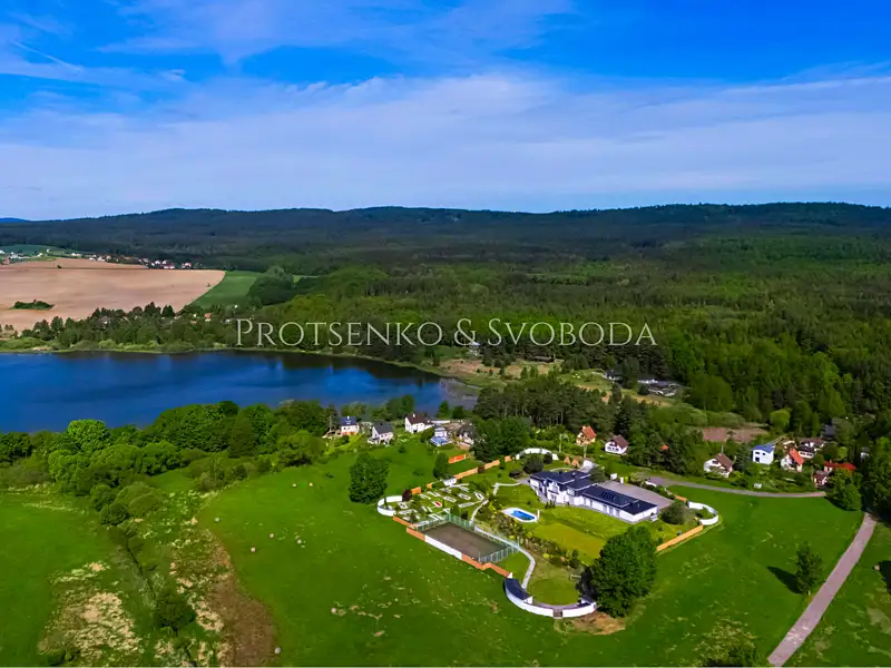 Prodej ubytovacího zařízení 900 m², Rosovice – náhled fotky 3