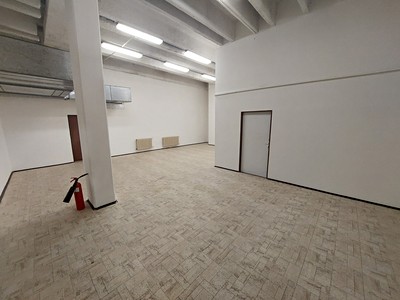 Pronájem komerčního prostoru, 111 m² (3 z 4)