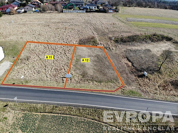 Prodej pozemku, 1 364 m² (2 z 6)