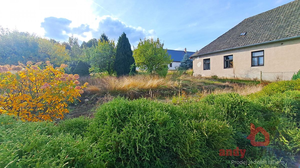 Prodej rodinného domu 135 m², pozemek 2336 m²