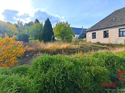 Prodej rodinného domu 135 m², pozemek 2336 m²