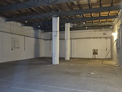Pronájem skladového prostoru 400 m²
