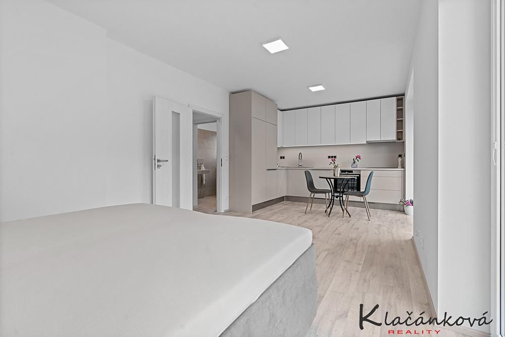 Prodej bytu 1+kk 32 m² – fotografie 5