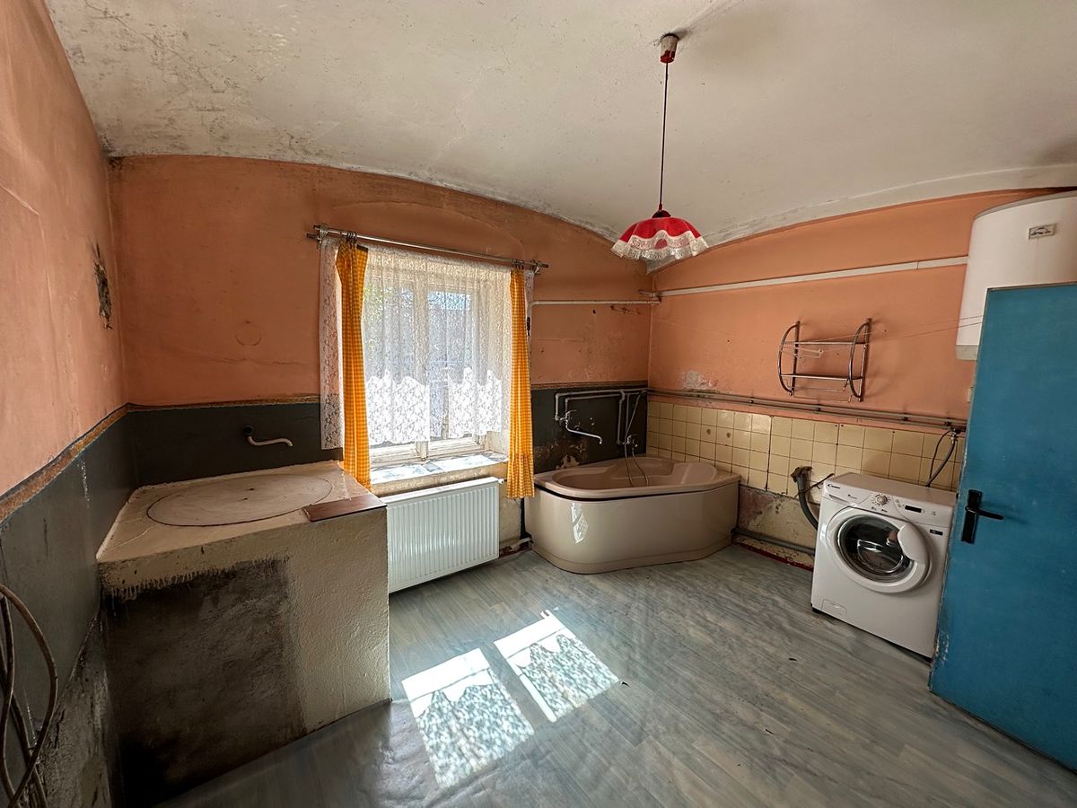 Prodej rodinného domu 150 m², pozemek 493 m² – fotografie 2