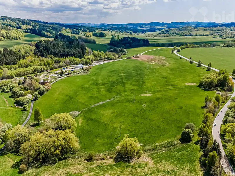 Prodej komerčního pozemku 106053 m², Vyšší Brod – náhled fotky 3
