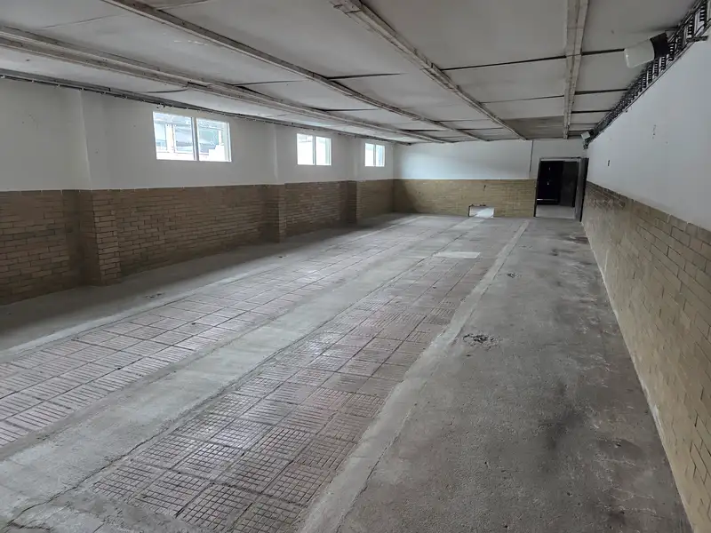 Pronájem skladového prostoru 174 m², Branky – náhled fotky 2