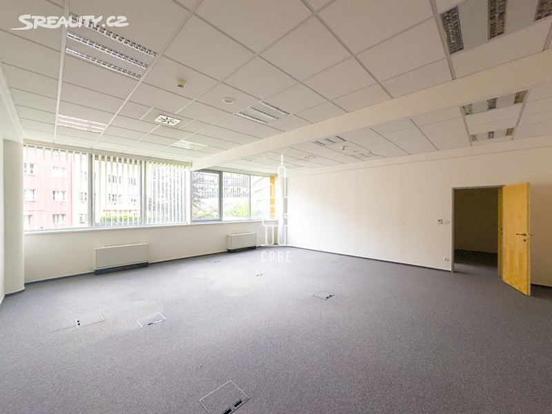Pronájem kanceláře 319 m² - Widok 2
