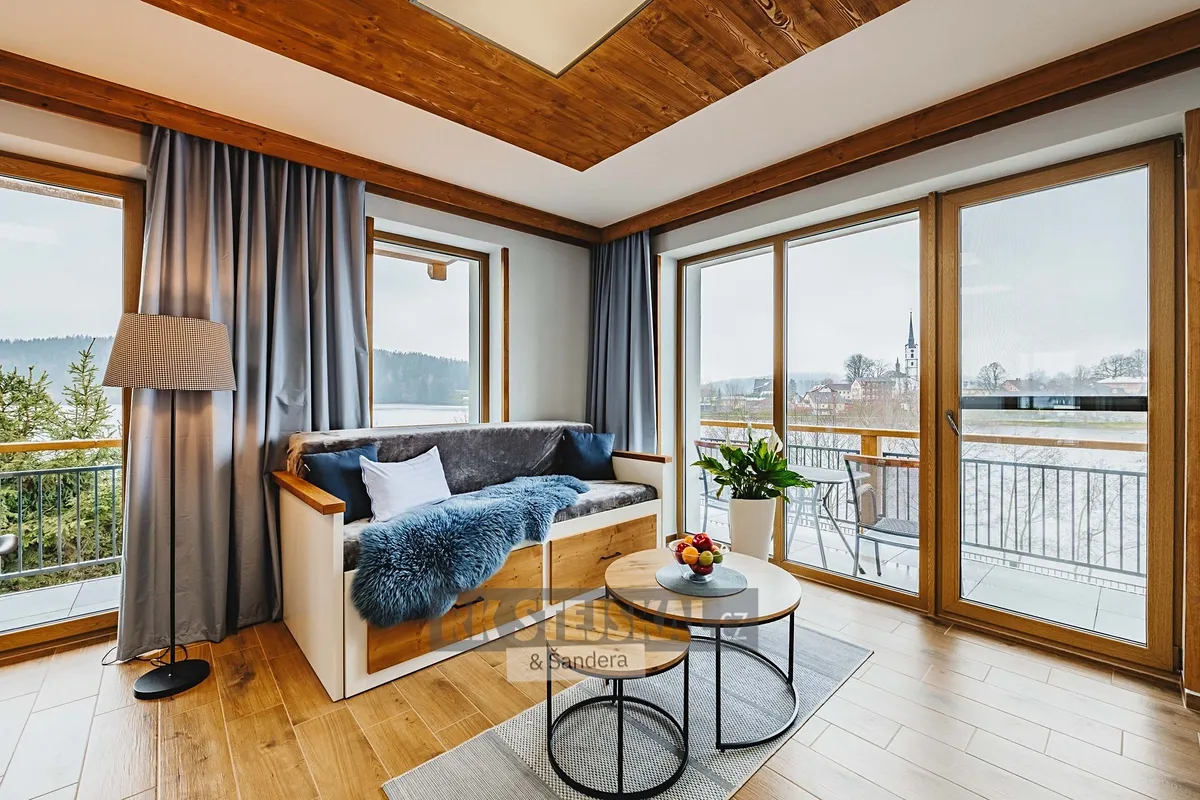 Pronájem bytu 2+kk 54 m²