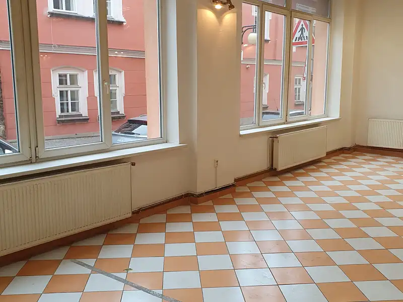 Pronájem obchodního prostoru 215 m², Kutná Hora – náhled fotky 3