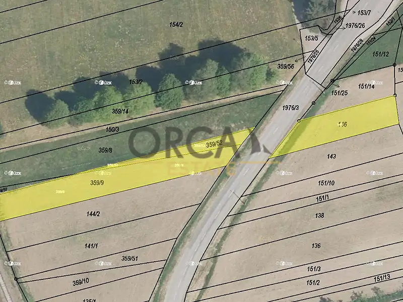 Prodej pole 1305 m², Mouchnice – náhled fotky 1