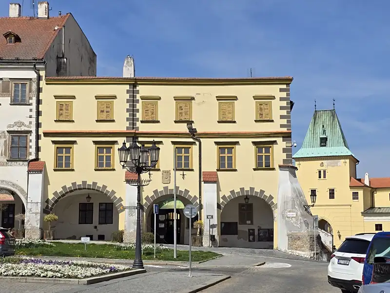 Prodej rodinného domu 1033 m², pozemek 1365 m², Kroměříž – náhled fotky 1