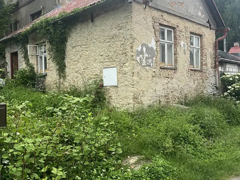 Prodej bytu 1+kk 30 m², Radiměř – náhled fotky 1