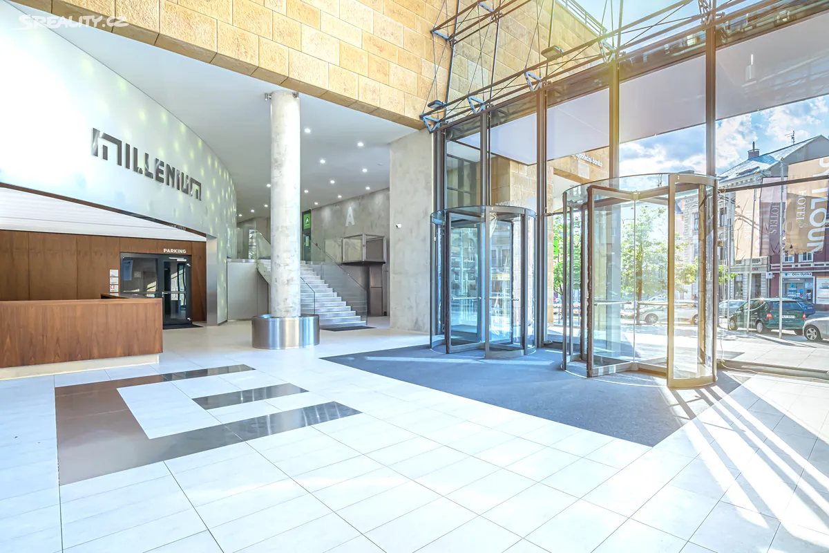Pronájem kanceláře 153 m² – pohled 5
