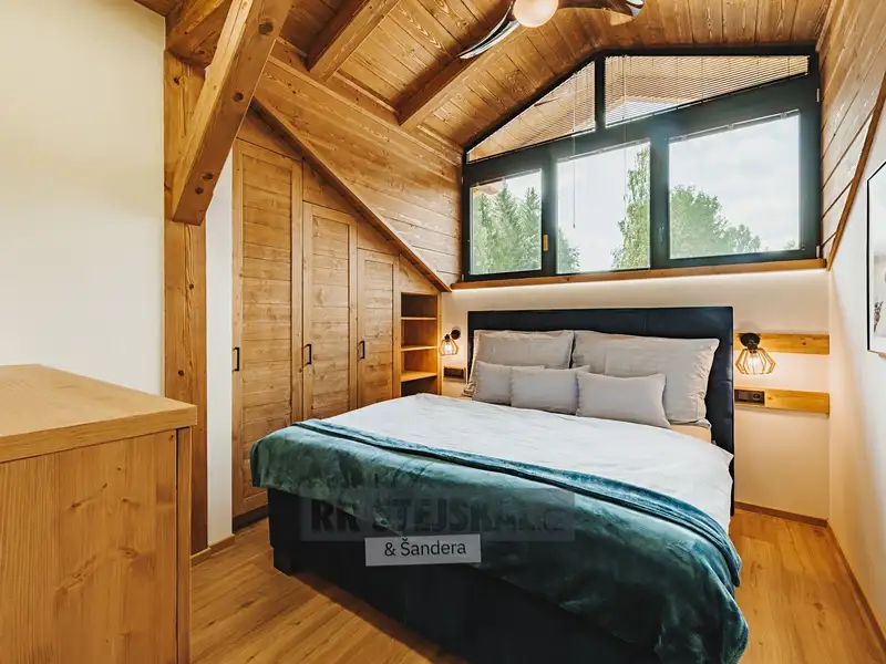 Pronájem bytu 2+kk 64 m², Frymburk – náhled fotky 3