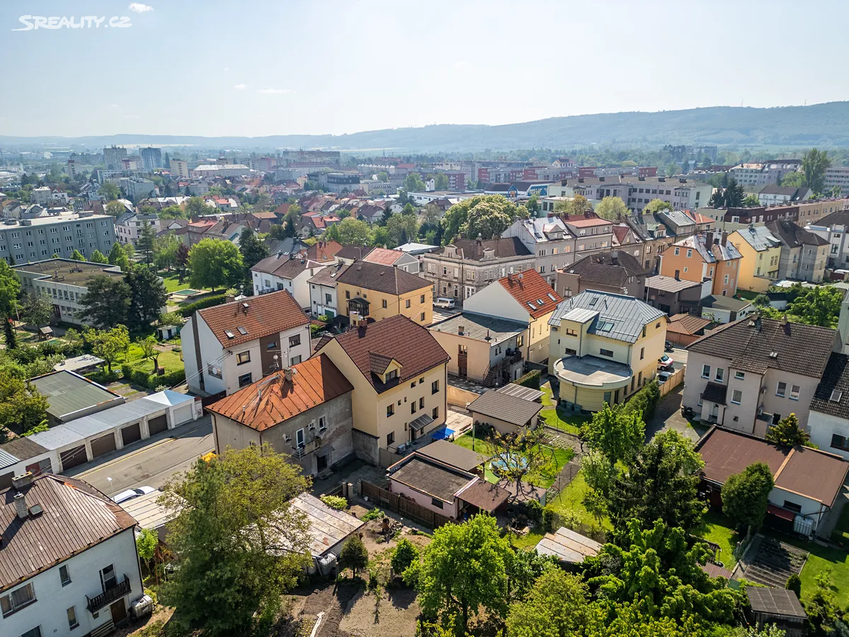 Prodej rodinného domu 198 m², pozemek 831 m² – pohled 4