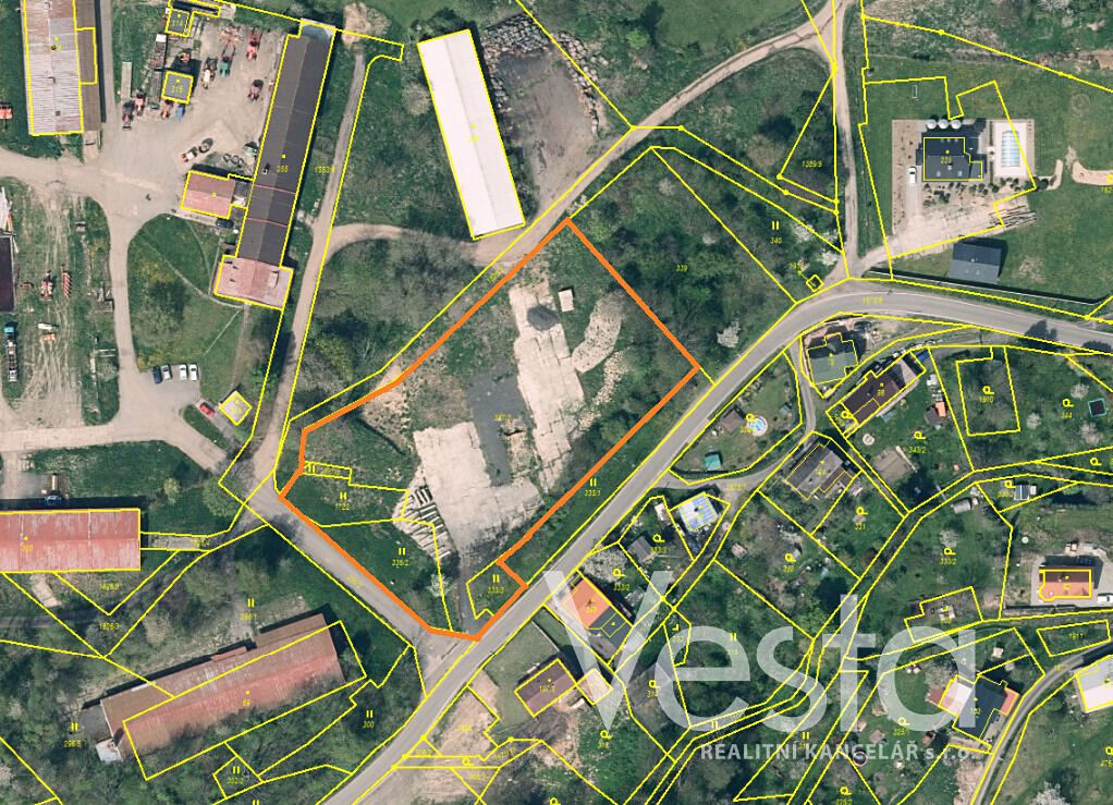 Prodej komerčního pozemku 5326 m²
