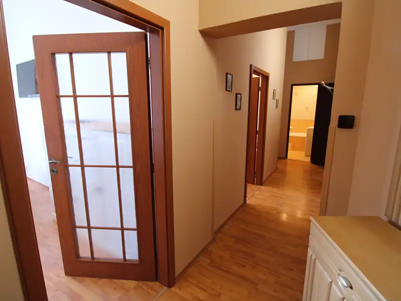 Prodej bytu 2+1 54 m², Karlovy Vary – náhled fotky 3