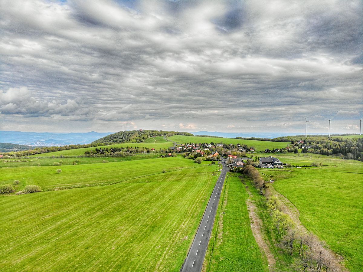 Prodej stavebního pozemku 875 m² – fotografie 3
