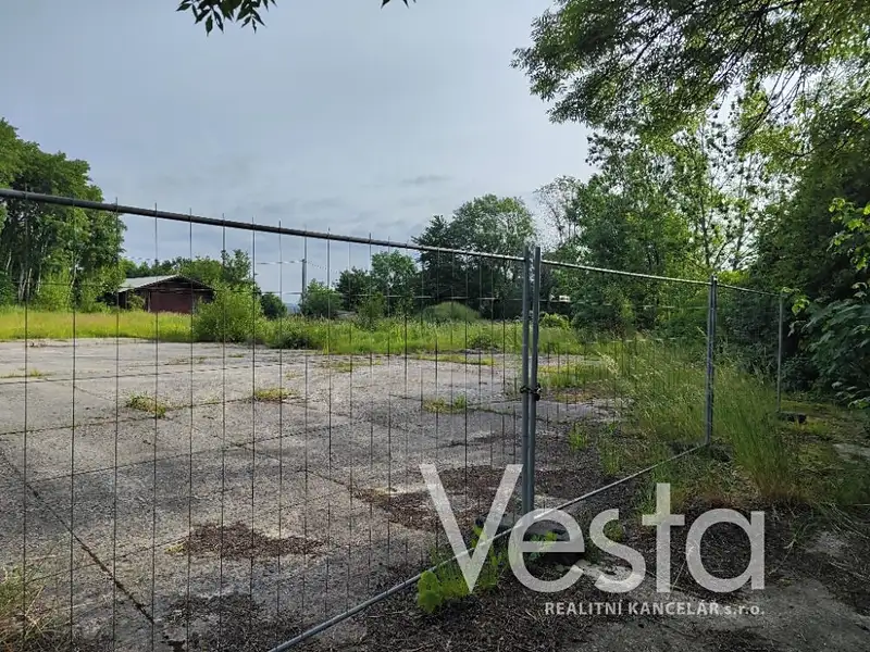 Prodej komerčního pozemku 5326 m², Huntířov – náhled fotky 3