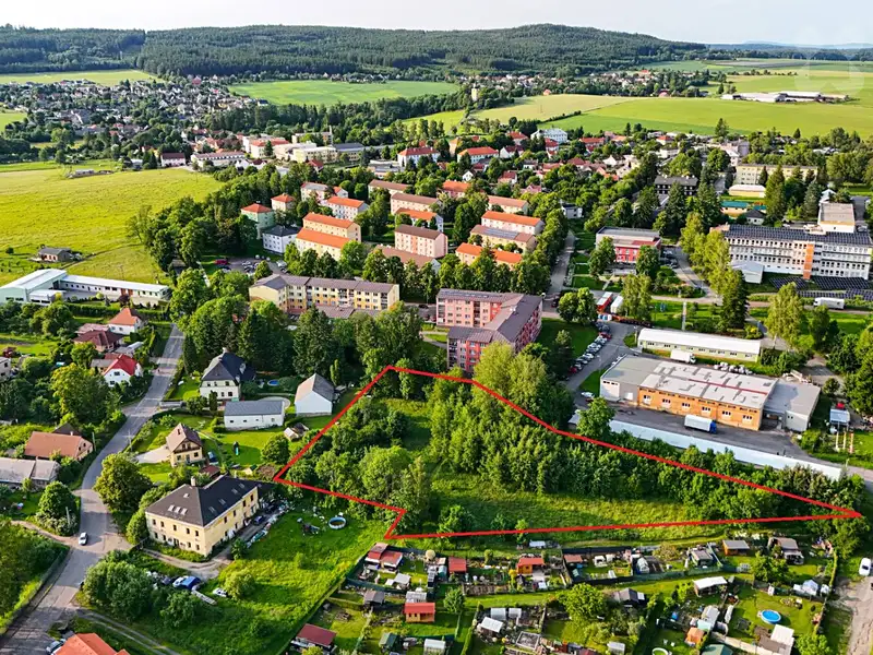 Prodej stavebního pozemku 5217 m², Strašice – náhled fotky 2