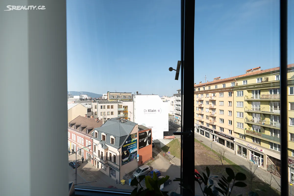 Pronájem kanceláře 153 m² – pohled 6