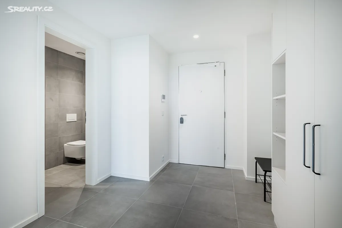 Pronájem bytu 2+kk 60 m² – pohled 6