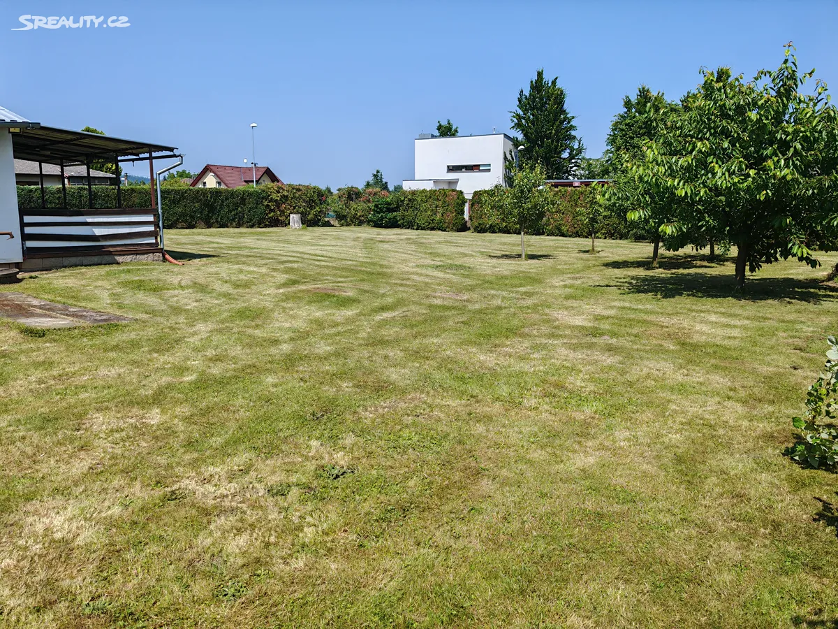 Prodej stavebního pozemku 1047 m², Černošice