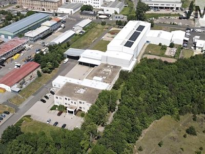 Pronájem skladového prostoru 7300 m²