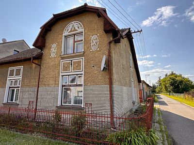 Prodej rodinného domu 210 m², pozemek 699 m²