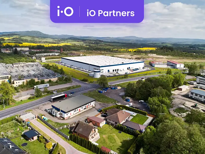 Pronájem skladového prostoru 4753 m², Ostrov – náhled fotky 1