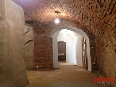 Pronájem komerční nemovitosti 83 m²