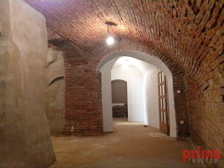 Gewerbefläche zur Miete, 83 m² (1 von 4)