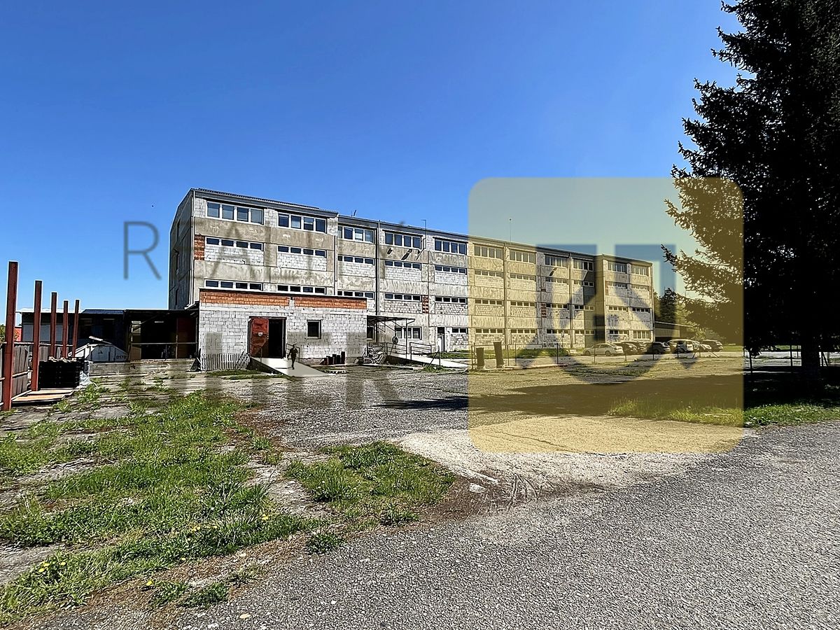 Prodej skladového prostoru 7300 m² – fotografie 3