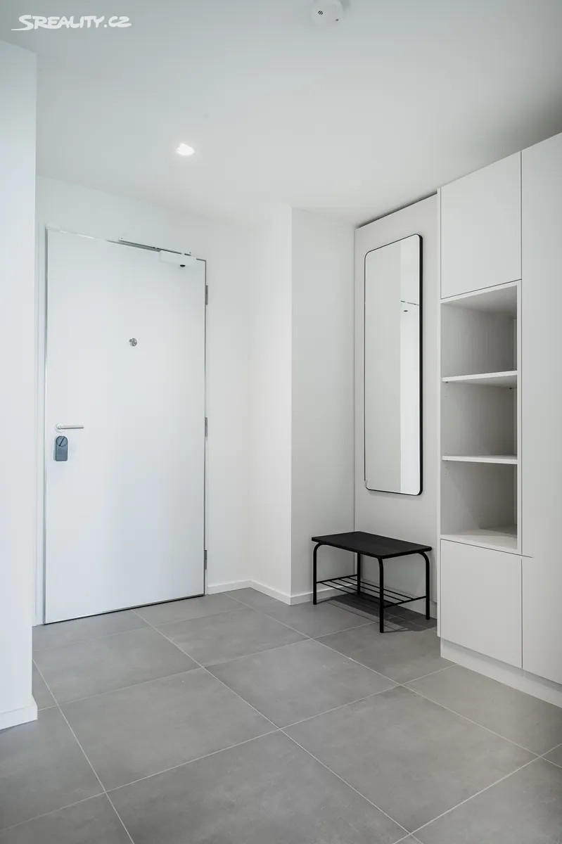 Pronájem bytu 2+kk 60 m² – další