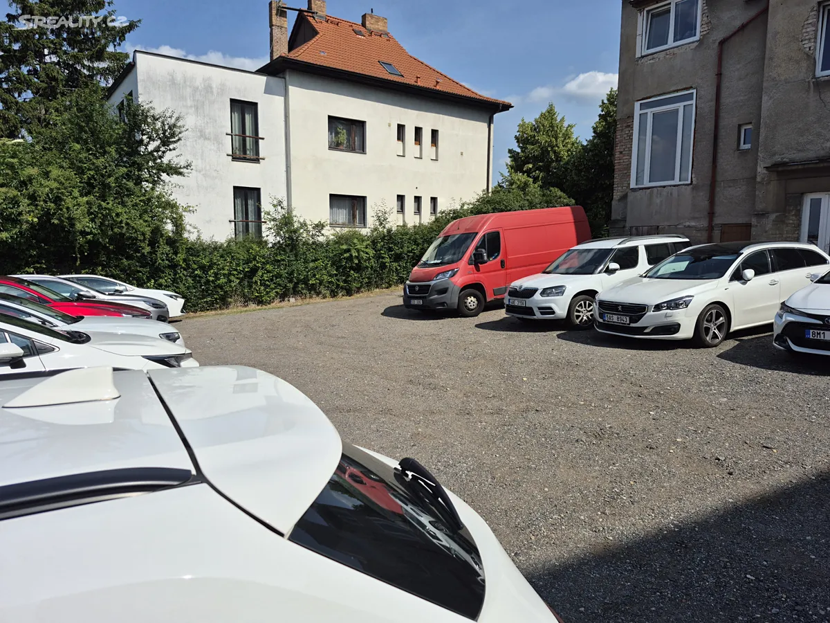 Pronájem specifického typu nemovitosti 16 m², Praha