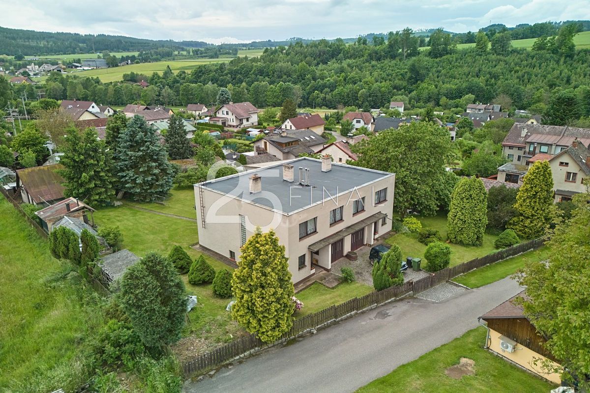 Prodej vícegeneračního domu 140 m², pozemek 2076 m² – fotografie 3