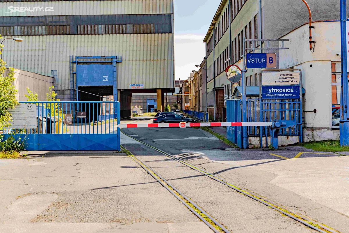 Pronájem výrobní haly, prostoru 6800 m², Ostrava