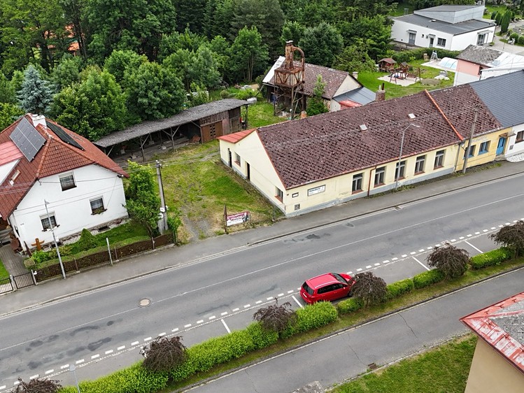 Prodej komerčního prostoru, 250 m² (2 z 12)