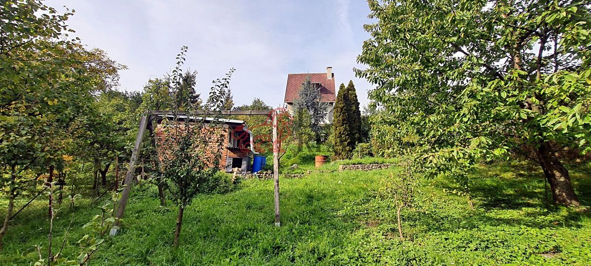 Prodej chaty 104 m², pozemek 901 m² – fotografie 3