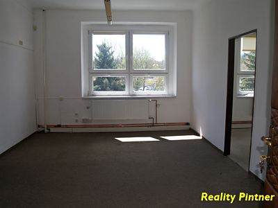 Pronájem kanceláře 42 m²