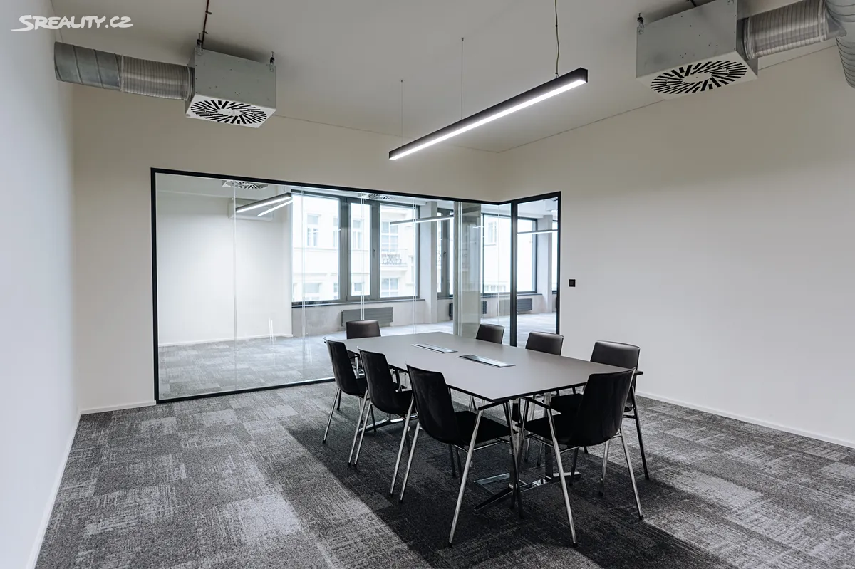 Pronájem kanceláře 327 m² – pohled 6