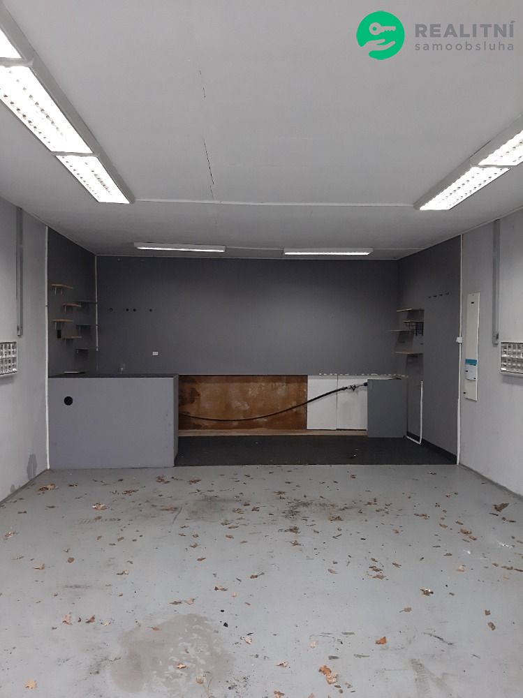 Prodej skladového prostoru 1500 m², Kosova Hora – fotka 1 z 3